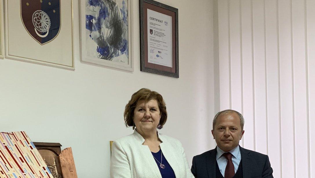 Eğitim Müşavirimiz Vasi ETE; Saraybosna Kantonu Eğitim, Bilim ve Gençlik Bakanı Zineta BOGUNİÇi ziyaret etti